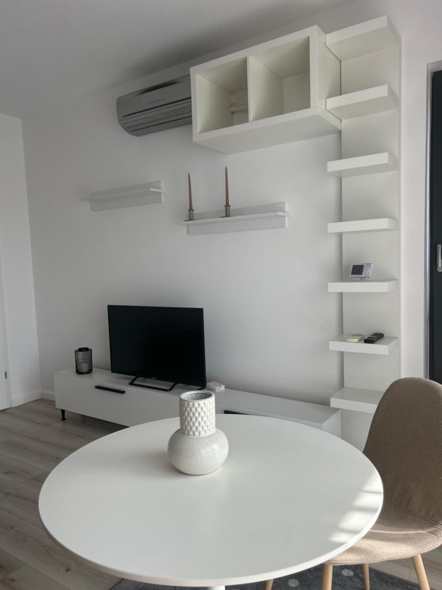 Elegant Studio With City Views - Prime Location - 02 Bükreş Dış mekan fotoğraf