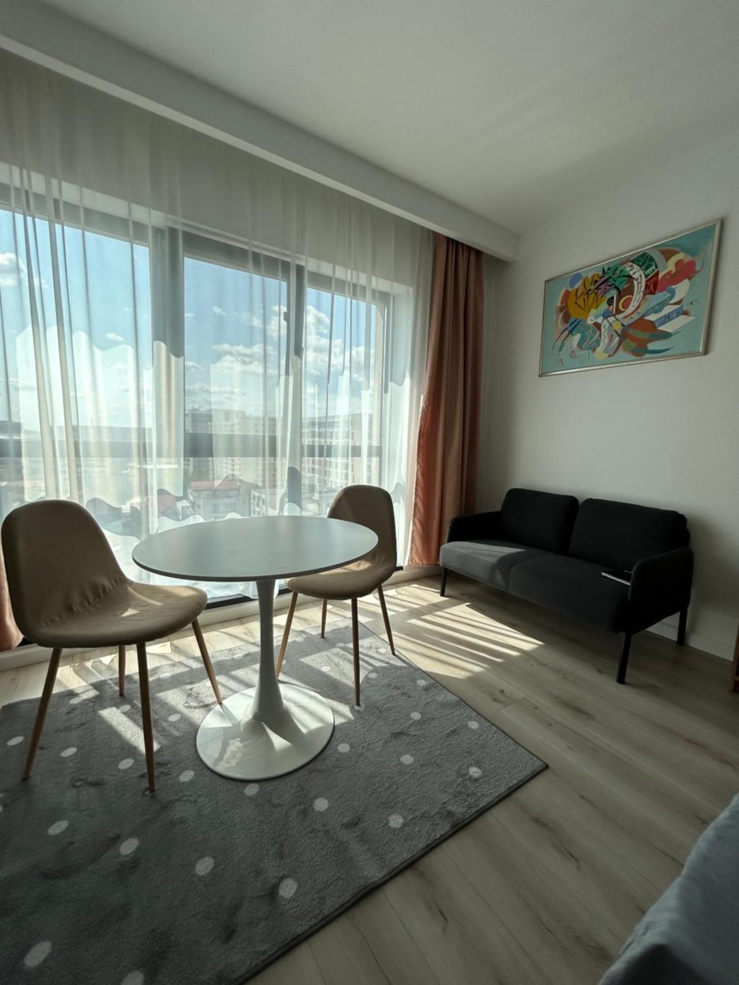Elegant Studio With City Views - Prime Location - 02 Bükreş Dış mekan fotoğraf